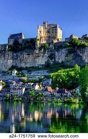 France, Dordogne Region, Beynac City, Beynac Castle, Dordogne River View Large Photo Image Stock Photo - France, Dordogne Region, Beynac City, Beynac Castle, Dordogne River. Fotosearch