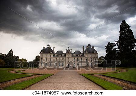 Stock Photo - France, Loira, Cheverny castle.. Fotosearch