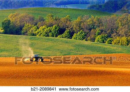 France. Midi Pyren? es. Gers. Corn sowing near Roz? s. the corn used to feed ands to make the famed Foie Gras. View Large Photo Image Stock Image - France. Midi Pyren? es. Gers. Corn sowing near Roz? s. the corn used to feed ands to make the famed Foie Gras.. Fotosearch