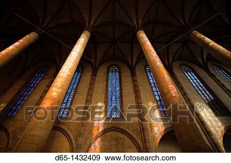 France, Midi-Pyrenees Region, Haute-Garonne Department, Toulouse, Eglise des Jacobins, Mother Church of the Dominican Order, resting place of Saint Thomas Aquinas, 1225-1274, founder of the order, interior View Large Photo Image Stock Photo - France, Midi-Pyrenees Region, Haute-Garonne Department, Toulouse, Eglise des Jacobins, Mother Church of the Dominican Order, resting place of Saint Thomas Aquinas, 1225-1274, founder of the order, interior. Fotosearch