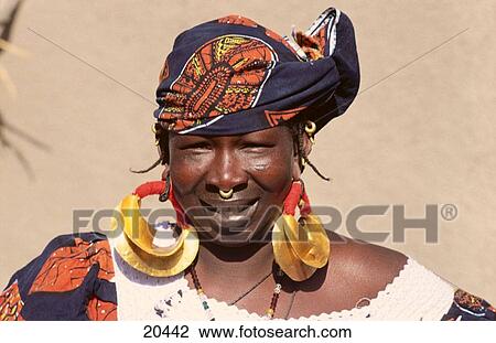 Stock Image - Fulani woman, Djenne, Mali, West Africa. Fotosearch