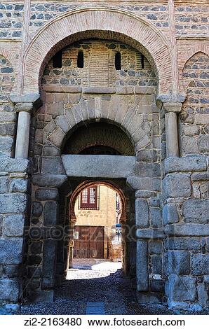 Gate of Alfonso VI or Vieja de Bisagra, IXth century. Toledo, Spain View Large Photo Image Stock Image - Gate of Alfonso VI or Vieja de Bisagra, IXth century. Toledo, Spain. Fotosearch