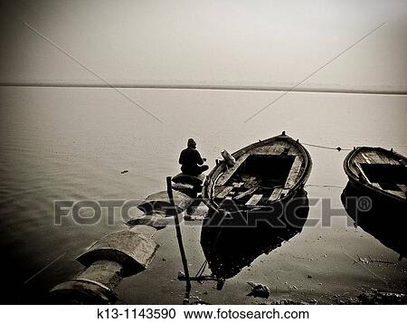 Gats in Varanasi banaras Uttar Pradesh India View Large Photo Image Stock Image - Gats in Varanasi banaras Uttar Pradesh India. Fotosearch