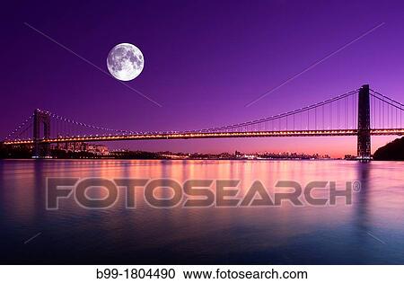 Stock Image - GEORGE WASHINGTON BRIDGE HUDSON RIVER MANHATTAN NEW YORK CITY USA. Fotosearch
