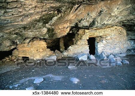 Stock Image - Gila Cliff Dwellings, New Mexico, USA. Fotosearch
