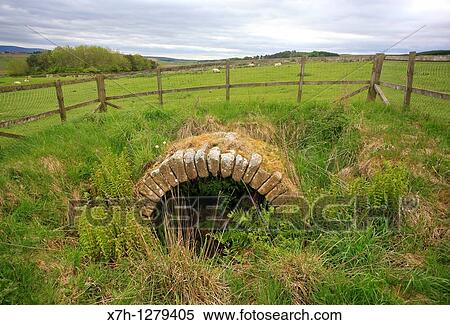 Great Chesters Roman Fort, Hadrian's Wall, England View Large Photo Image Stock Photography - Great Chesters Roman Fort, Hadrian's Wall, England. Fotosearch