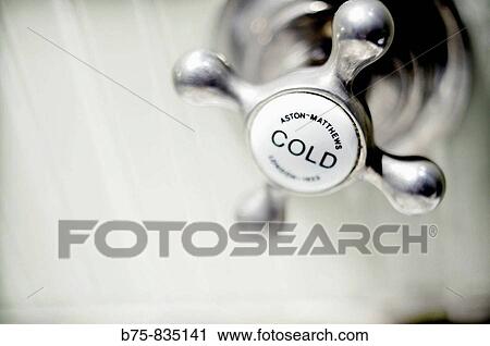 grifo de agua fria, cold. View Large Photo Image Stock Image - grifo de agua fria, cold.. Fotosearch