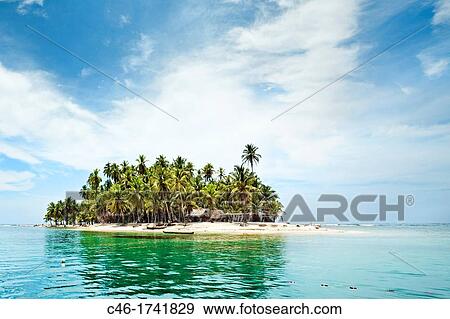 Stock Photo - Grullos keys, San Blas Islands also called Kuna Yala Islands, Panama.. Fotosearch
