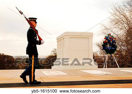 Stock Image - Guard at Tomb of the UInknowns. Fotosearch