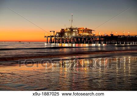 Harbour Office on Santa Monica Pier and the beach in Santa Monica at night, Los Angeles County, California, United States of America, USA View Large Photo Image Stock Photography - Harbour Office on Santa Monica Pier and the beach in Santa Monica at night, Los Angeles County, California, United States of America, USA. Fotosearch