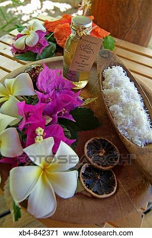 Helene Spa, Moorea island, Polynesia View Large Photo Image Stock Image - Helene Spa, Moorea island, Polynesia. Fotosearch
