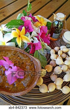 Helene Spa, Moorea island, Polynesia View Large Photo Image Stock Image - Helene Spa, Moorea island, Polynesia. Fotosearch