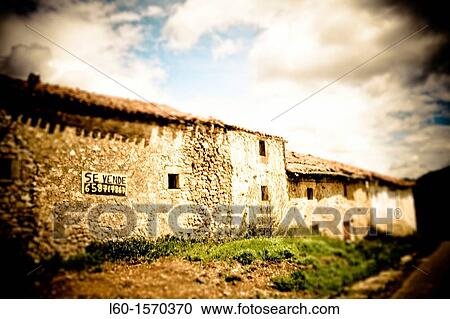 houses in Castilla Le? n, Spain View Large Photo Image Stock Image - houses in Castilla Le? n, Spain. Fotosearch