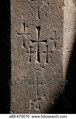 Stock Image - Hovhannavank monastery Ohanavan 1403 v was resettled by migrants from Mush in 1828 Perched on the Kasagh gorge rim, Hovhannavank* is a major monument from the 7th c and later, the best documented of the major Armenian monasteries due to a manuscript. Fotosearch