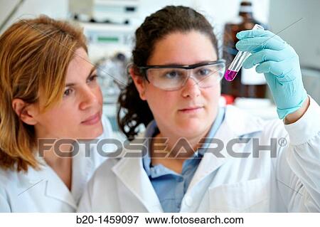 HPLC-MS (High Performance Liquid Chromatography-Mass Spectrometry), Analysis Lab, IkerChem research lab, design and synthesis of new chemical entities with therapeutic applications in oncology View Large Photo Image Stock Photo - HPLC-MS (High Performance Liquid Chromatography-Mass Spectrometry), Analysis Lab, IkerChem research lab, design and synthesis of new chemical entities with therapeutic applications in oncology. Fotosearch