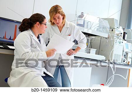 HPLC-MS (High Performance Liquid Chromatography-Mass Spectrometry), Analysis Lab, IkerChem research lab, design and synthesis of new chemical entities with therapeutic applications in oncology View Large Photo Image Stock Photo - HPLC-MS (High Performance Liquid Chromatography-Mass Spectrometry), Analysis Lab, IkerChem research lab, design and synthesis of new chemical entities with therapeutic applications in oncology. Fotosearch