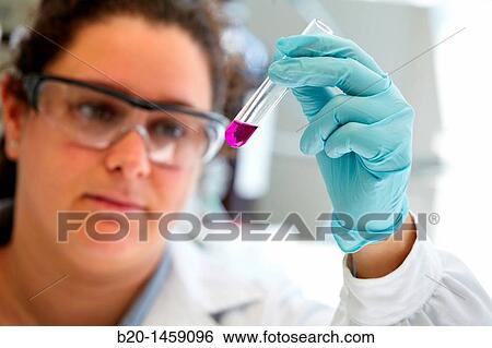 HPLC-MS (High Performance Liquid Chromatography-Mass Spectrometry), Analysis Lab, IkerChem research lab, design and synthesis of new chemical entities with therapeutic applications in oncology View Large Photo Image Stock Photograph - HPLC-MS (High Performance Liquid Chromatography-Mass Spectrometry), Analysis Lab, IkerChem research lab, design and synthesis of new chemical entities with therapeutic applications in oncology. Fotosearch