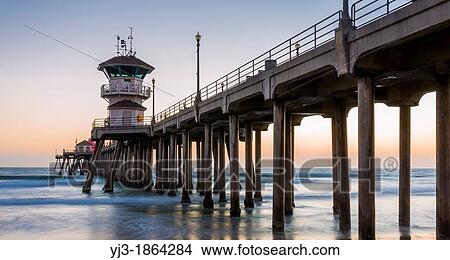 Huntington Beach Pier, California, USA View Large Photo Image Picture - Huntington Beach Pier, California, USA. Fotosearch