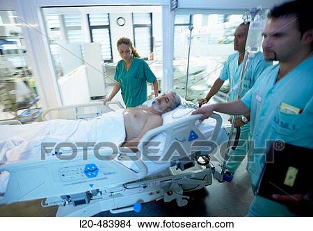Picture - ICM, ICU (Intensive Care Unit). Hospital Universitario Gran Canaria Doctor Negrin, Las Palmas de Gran Canaria. Canary Islands, Spain. Fotosearch
