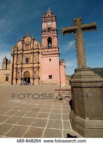 Picture - Iglesia del Carmen Tlalpujahua M? xico. Fotosearch
