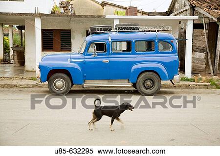 In the road to Sancti Sp? ritus, in Placetas (Villa Clara). 1949 car. Sancti Spiritus. Cuba View Large Photo Image Stock Photography - In the road to Sancti Sp? ritus, in Placetas (Villa Clara). 1949 car. Sancti Spiritus. Cuba. Fotosearch