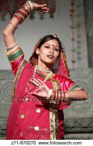 Stock Image - India, Rajasthan, Udaipur, Bagore-ki-Haveli, traditional rajasthani dancer. Fotosearch