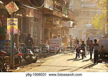 Stock Image - Indian children on the street of Jodhpur, Rajasthan State, India.. Fotosearch