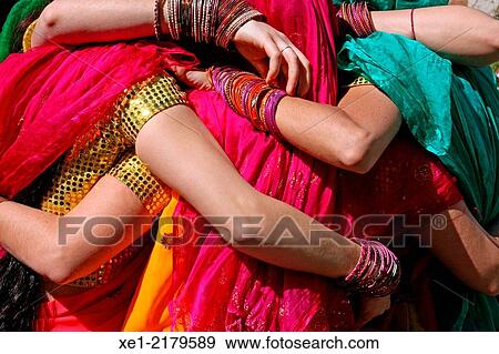 Stock Photo - Indian dancers. Fotosearch