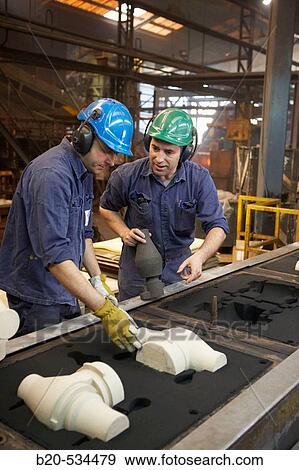 Instalaci? n automBtica de moldeo, Fundiciones Urbina, Fabricacion de piezas de hierro en fundicion gris con grafito esferoidal y laminar, Legutiano, Araba, Euskadi / Foundry, manufacturing iron parts. Basque Country, Spain View Large Photo Image Stock Photo - Instalaci? n automBtica de moldeo, Fundiciones Urbina, Fabricacion de piezas de hierro en fundicion gris con grafito esferoidal y laminar, Legutiano, Araba, Euskadi / Foundry, manufacturing iron parts. Basque Country, Spain. Fotosearch