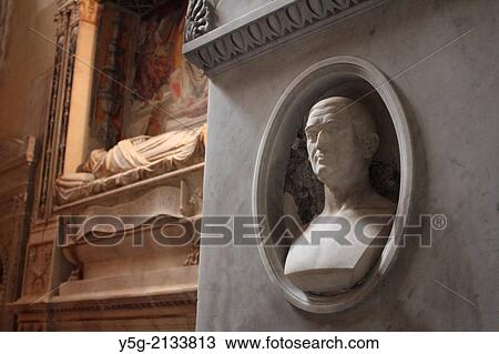 Interior of Santa Maria Sopra Minerva Basilica in Rome Italy View Large Photo Image Stock Image - Interior of Santa Maria Sopra Minerva Basilica in Rome Italy. Fotosearch