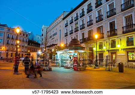 Isabel II Square, night view. Madrid, Spain. View Large Photo Image Stock Image - Isabel II Square, night view. Madrid, Spain.. Fotosearch