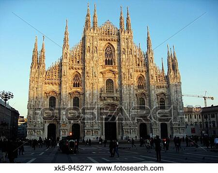 Stock Photo - Italy, Lombardy, Milan, Piazza Duomo, Duomo cathedral.. Fotosearch