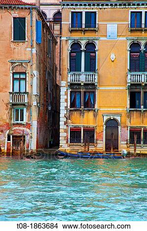 Italy, Venice: Grand Canal in the rain View Large Photo Image Picture - Italy, Venice: Grand Canal in the rain. Fotosearch