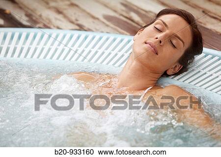Jacuzzi, Spa-relais View Large Photo Image Stock Image - Jacuzzi, Spa-relais. Fotosearch