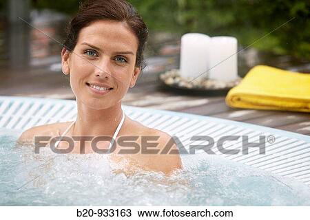 Jacuzzi, Spa-relais View Large Photo Image Stock Image - Jacuzzi, Spa-relais. Fotosearch