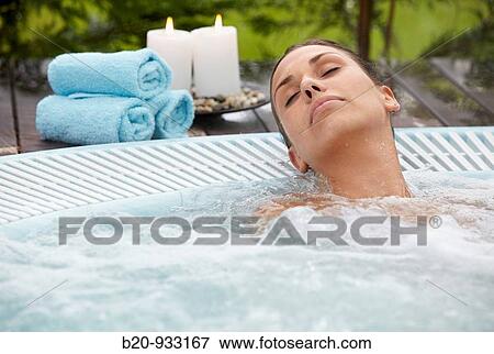 Jacuzzi, Spa-relais View Large Photo Image Stock Photo - Jacuzzi, Spa-relais. Fotosearch