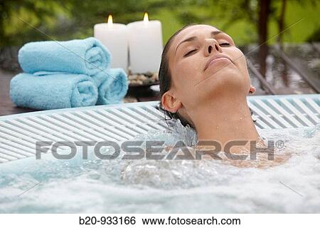 Jacuzzi, Spa-relais View Large Photo Image Stock Photograph - Jacuzzi, Spa-relais. Fotosearch