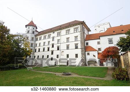 Jindrichuv Hradec castle, the thirteenth century, southern Bohemia, Czech Republic View Large Photo Image Stock Image - Jindrichuv Hradec castle, the thirteenth century, southern Bohemia, Czech Republic. Fotosearch