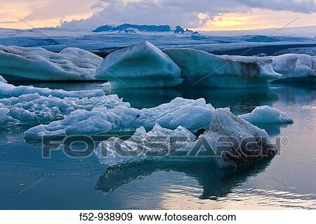 JokulsBrl? n Lagoon, Vatnajokull Glacier. Iceland View Large Photo Image Stock Photo - JokulsBrl? n Lagoon, Vatnajokull Glacier. Iceland. Fotosearch
