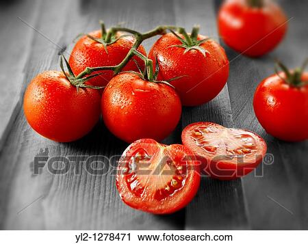 Jubilee vine tomatoes View Large Photo Image Stock Image - Jubilee vine tomatoes. Fotosearch