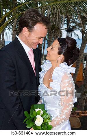 Picture - Just married. Fotosearch