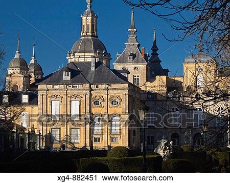 Stock Image - King's Gardens and Royal Palace of La Granja de San Ildefonso, built by Philip V during the eighteenth century - Sierra de Guadarrama - Segovia - Castilla y Leon - Spain. Fotosearch