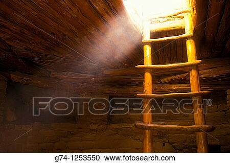 Stock Image - Kiva at Mesa Verde National Park, Colorado, USA. Fotosearch