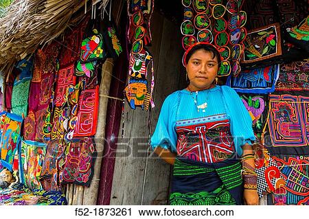 Stock Image - Kuna ethnic group, San Blas Archipelago, Kuna Yala Region, Panama, Central America, America. Fotosearch