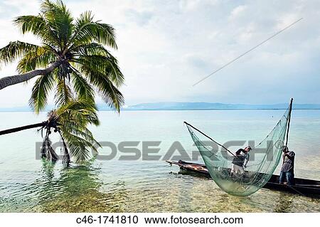 Stock Image - Kuna Kodup island, San Blas Islands also called Kuna Yala Islands, Panama.. Fotosearch