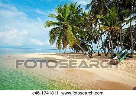 Stock Image - Kuna Kodup island, San Blas Islands also called Kuna Yala Islands, Panama.. Fotosearch