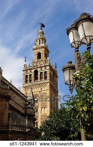 La Giralda, Sevilla, Andalucia, Spain View Large Photo Image Stock Image - La Giralda, Sevilla, Andalucia, Spain. Fotosearch