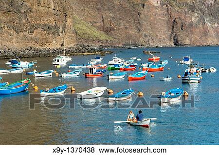 La Gomera, Canary Islands Pleasure boats in the marina harbour of Puerto de Vueltas, Valle Gran Rey View Large Photo Image Stock Photo - La Gomera, Canary Islands Pleasure boats in the marina harbour of Puerto de Vueltas, Valle Gran Rey. Fotosearch