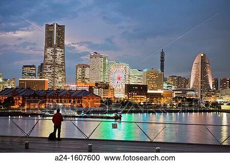 Land Mark building, Yokohama city skyline, Japan View Large Photo Image Stock Image - Land Mark building, Yokohama city skyline, Japan. Fotosearch