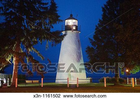 Lighthouse in Havre de Grace, MD View Large Photo Image Stock Image - Lighthouse in Havre de Grace, MD. Fotosearch